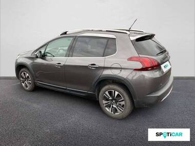 PEUGEOT 2008 Essence