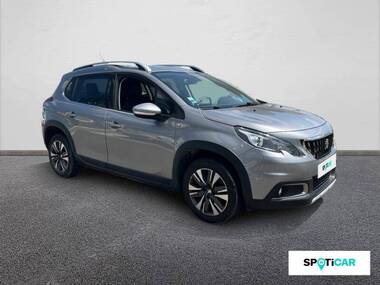 PEUGEOT 2008 Essence