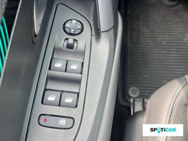 Peugeot 2008 (2) Essence