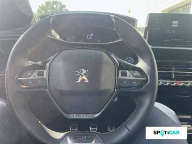 Peugeot 208 (2) Essence