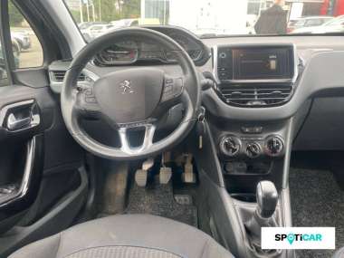 Peugeot 208 Essence