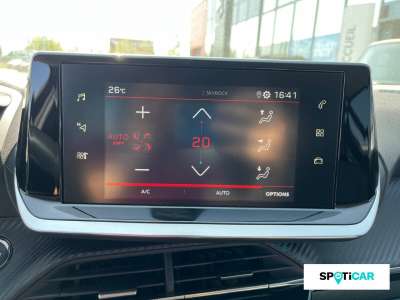 Peugeot 208 (2) Essence