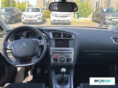 Citroën C4 (2) Essence