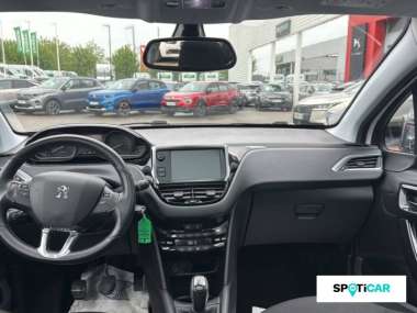 Peugeot 208 Essence