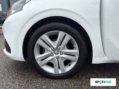 Peugeot 208 Essence