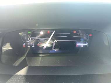 Peugeot 408 Hybride